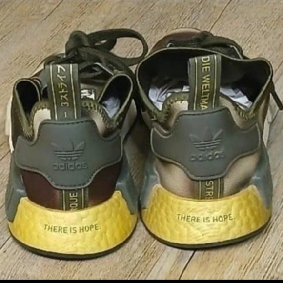 Adidas Originals Nmd Star Wars Princess Leia Women's Size 9 - Picture 5 of 9